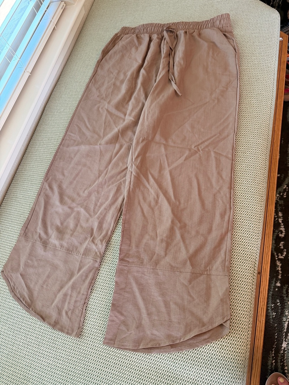 Wide-Leg Drawstring Pants Tulip Hem in Beige #335 - Picture 10 of 16